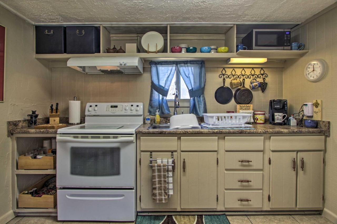 Quaint Getaway 2 Mi To Downtown And 3 Mi To Ut! Villa Knoxville Eksteriør billede