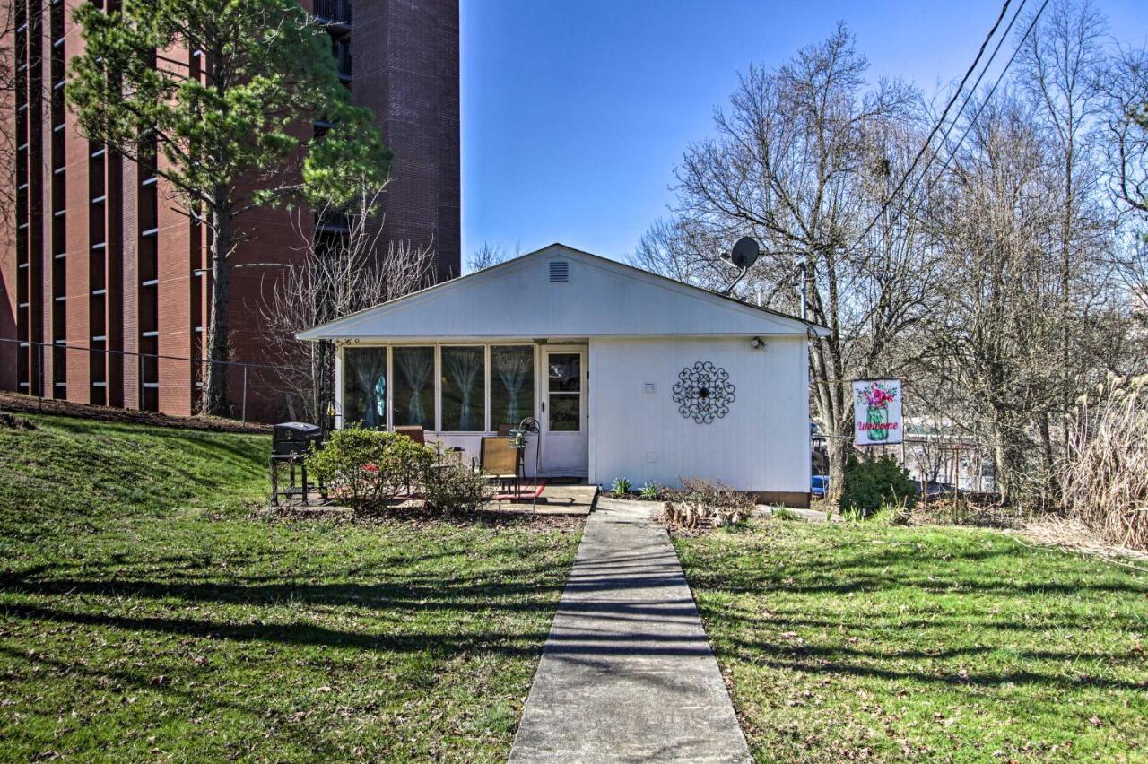 Quaint Getaway 2 Mi To Downtown And 3 Mi To Ut! Villa Knoxville Eksteriør billede